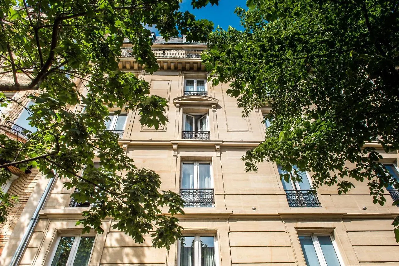 ***  Hotel Le Royal Rive Gauche Parigi Francia