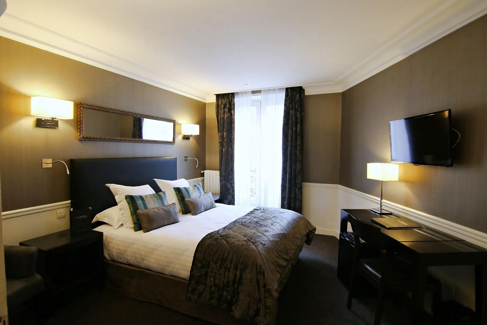 Hotel Le Royal Rive Gauche Parigi