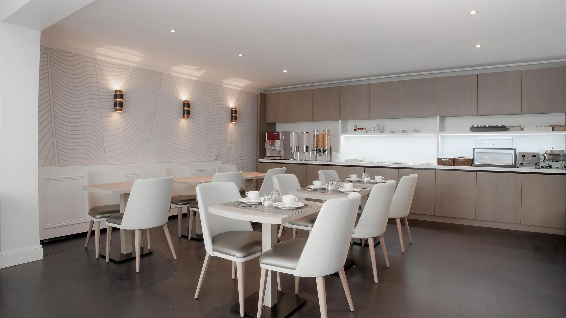 Hotel Le Royal Rive Gauche Parigi 3*,