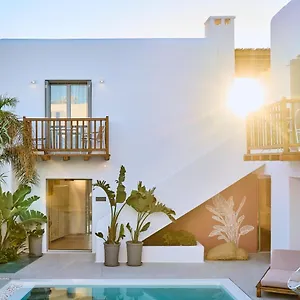 Adorno And 4*, Ornos (Mykonos) Grécia