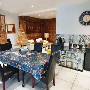 Du Cafe Truchet Holiday home Saint-Pancrace (Savoie)
